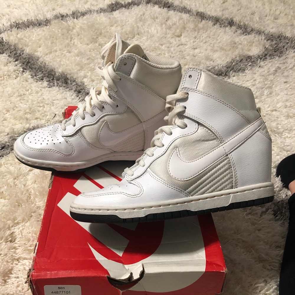 Nike sky hi dunk